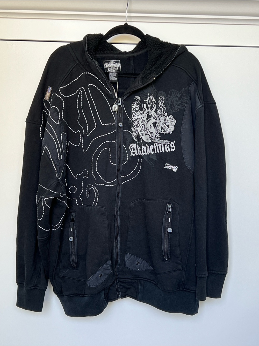 Black Y2K Akademiks Zip-Up Hoodie with Graphic Embroidery
